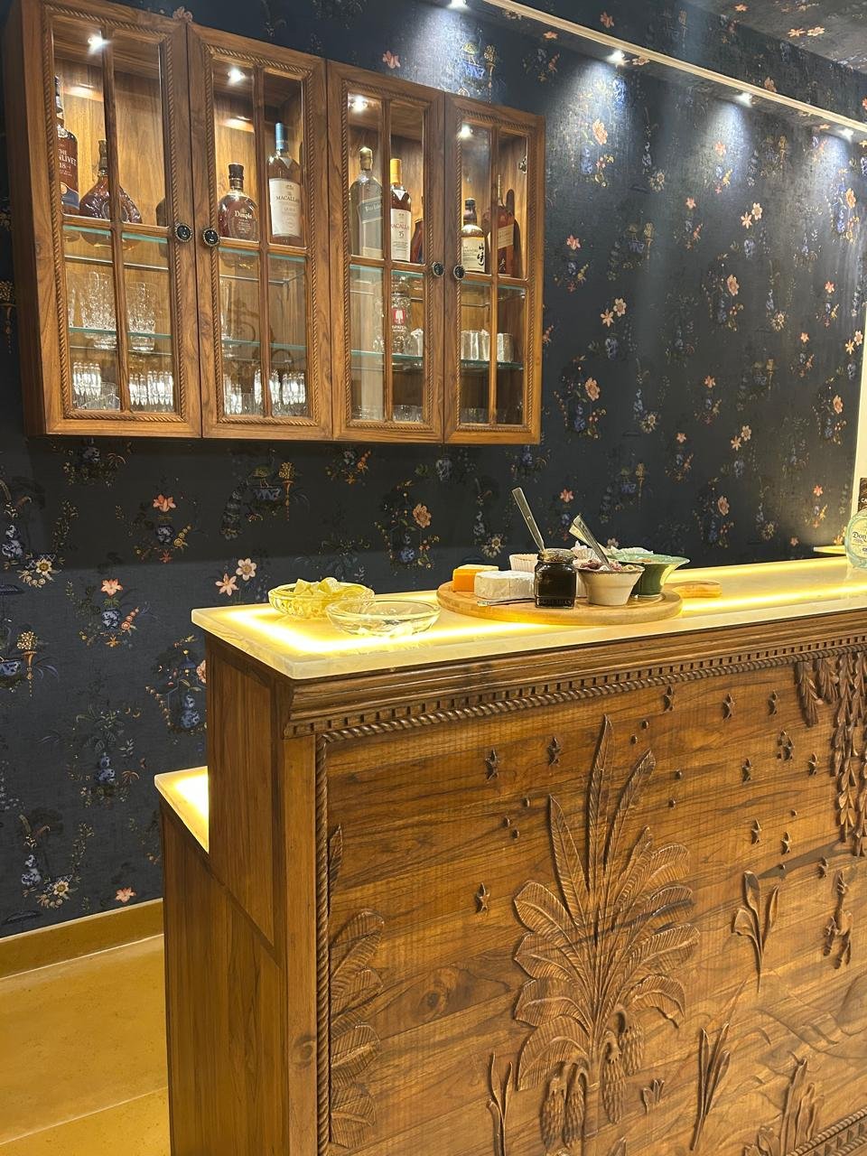 00982371-4b2c-42e9-87a5-1b3ed22b6554